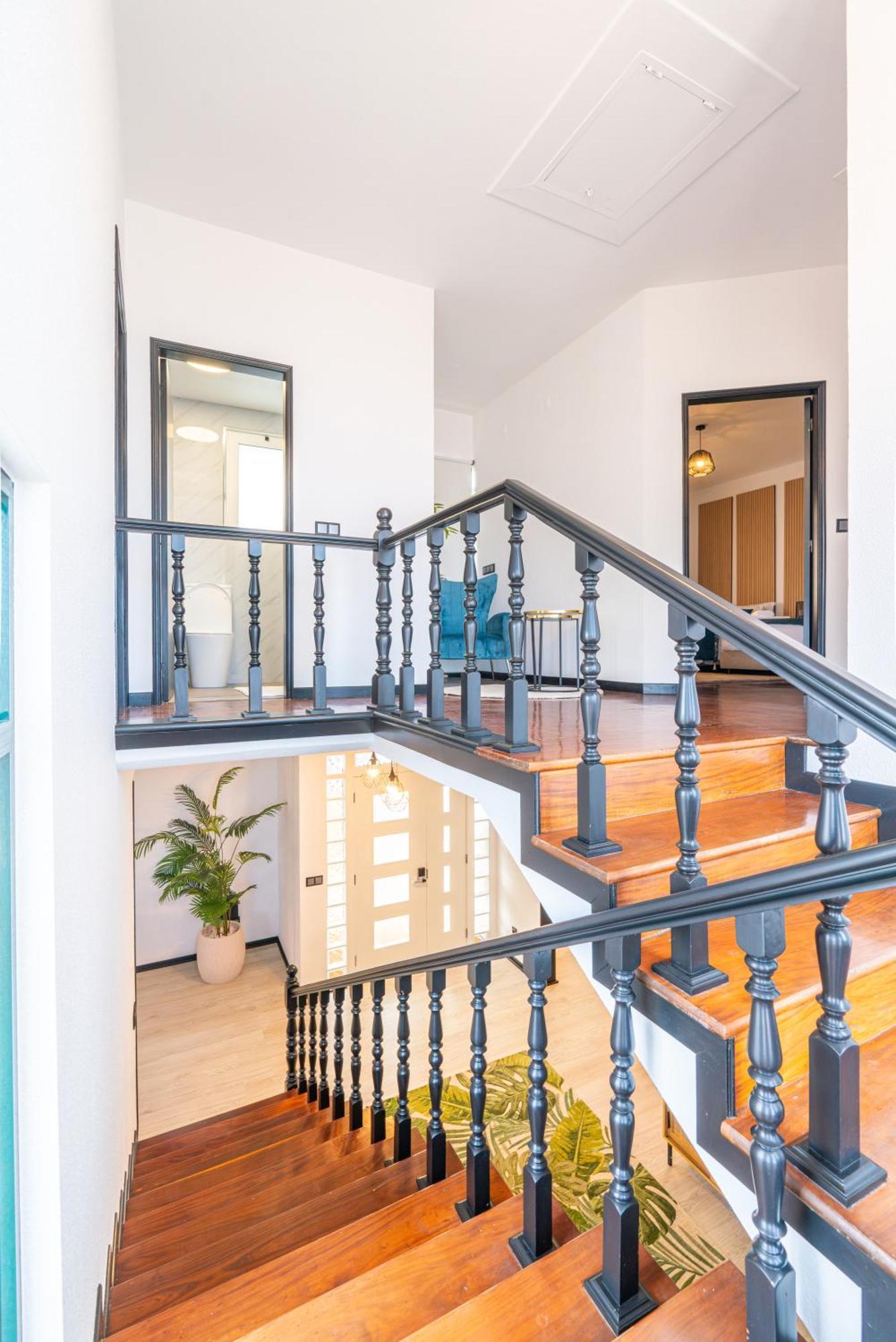 Lighthouse View- Pool Villa 莫尼兹港 外观 照片