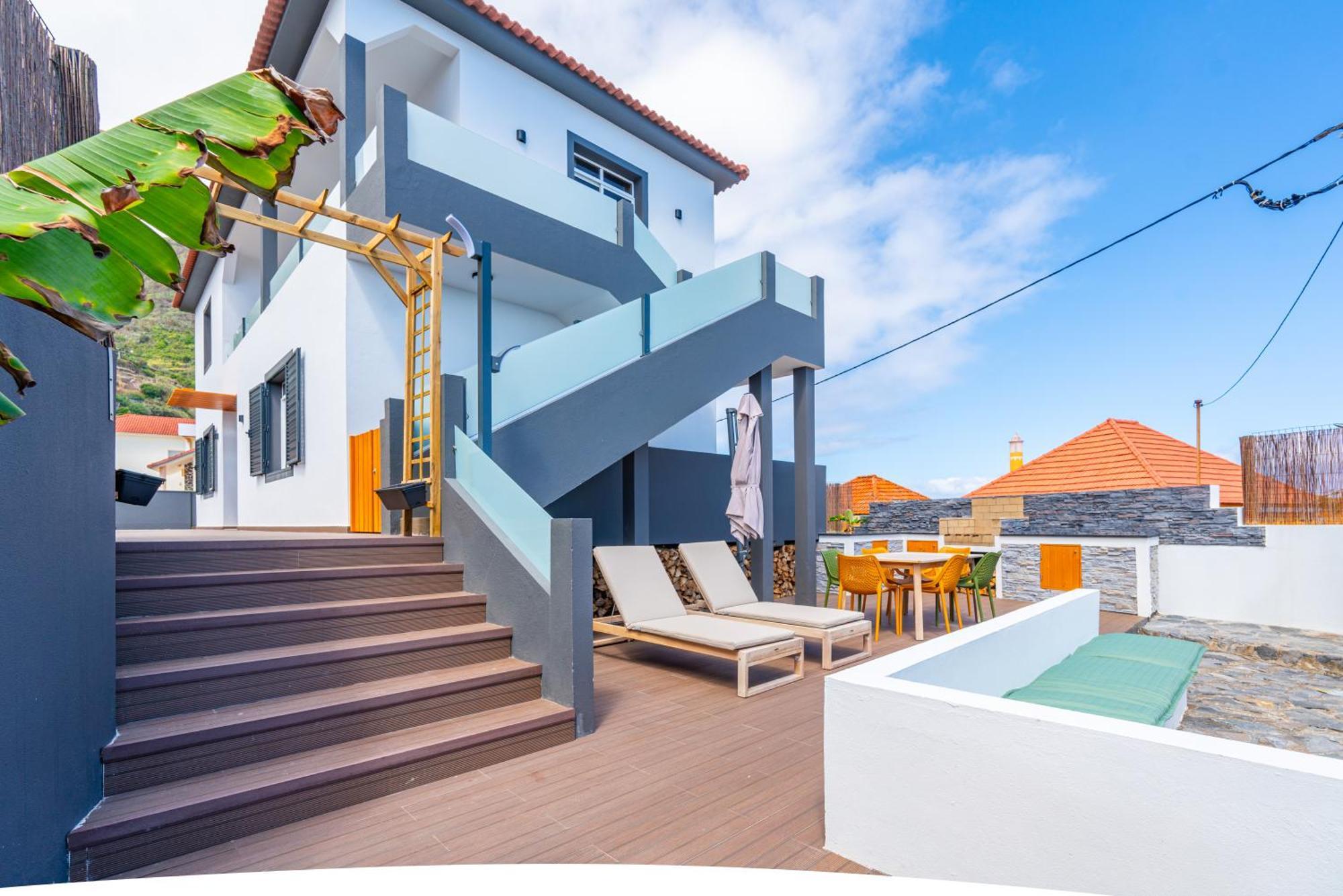 Lighthouse View- Pool Villa 莫尼兹港 外观 照片